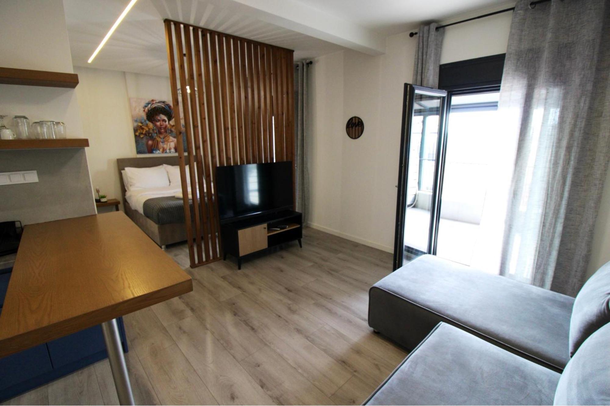 Raise Thessaloniki Avocado Suites Exterior photo