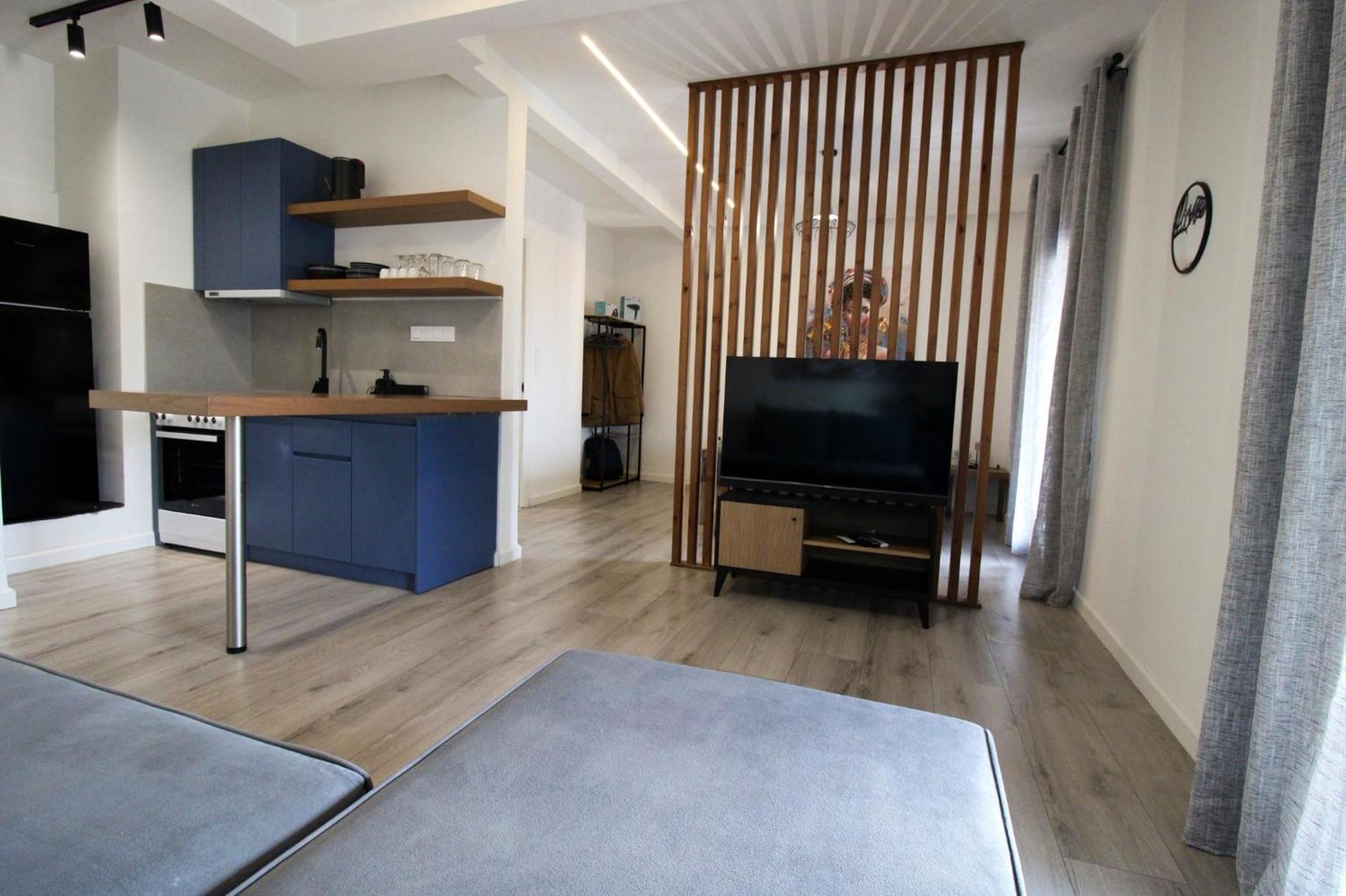 Raise Thessaloniki Avocado Suites Exterior photo